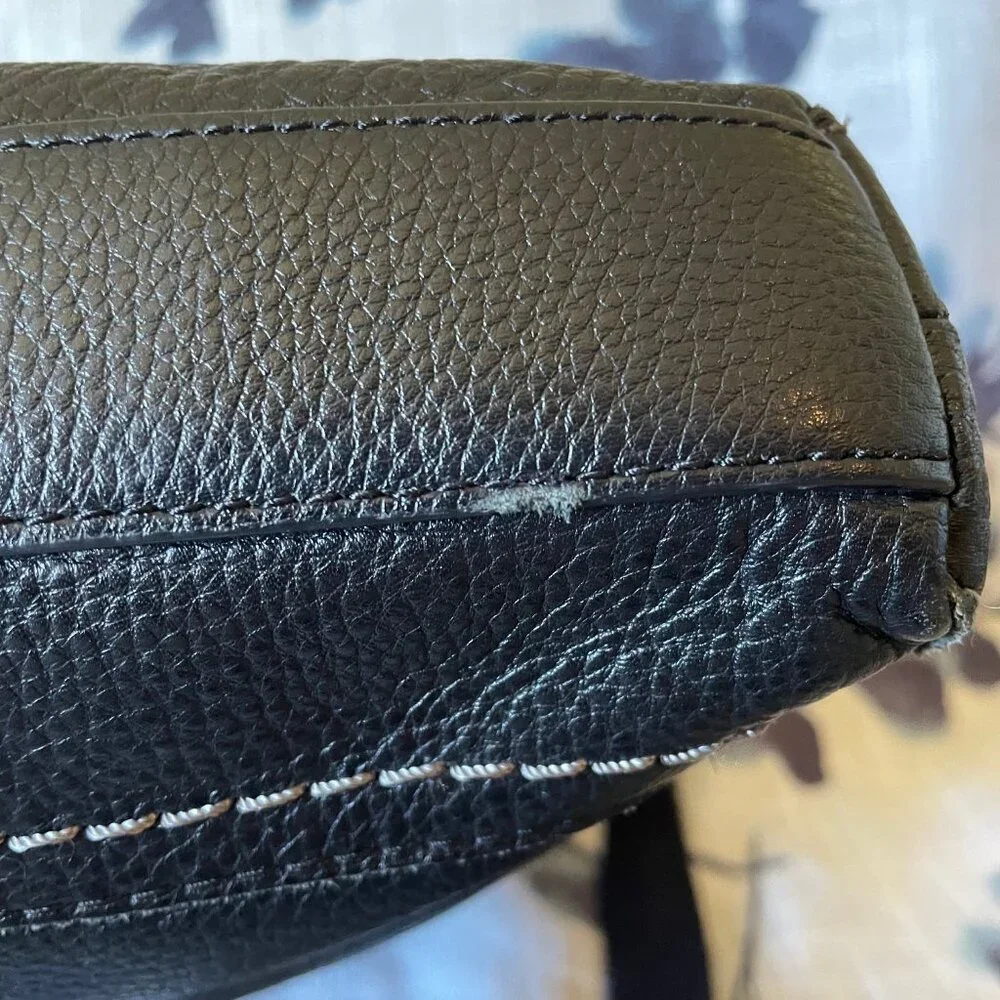 The Sak Iris / Lucia Crossbody Bag in Black Leather - Picture 14 of 14